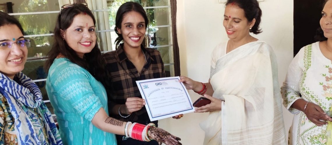 the-grd-girls-degree-college-organised-a-mehndi-competition-on-the-college-premises